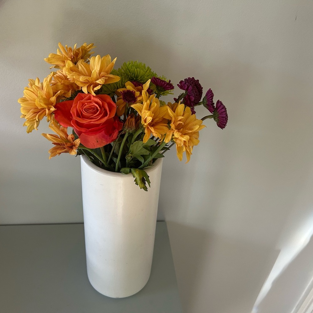 Ciroa White Vase with Vibrant Floral Display